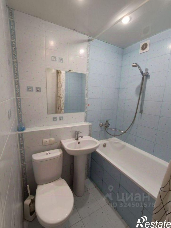 2-комн квартира Комсомольская улица, 100,  д. 100