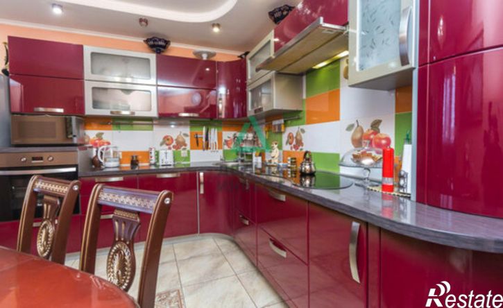3-комн квартира ул Ахметова, 320/1,  д. 320/1