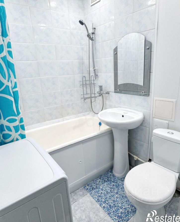 2-комн квартира пр-кт Октября, 52/1,  д. 52/1