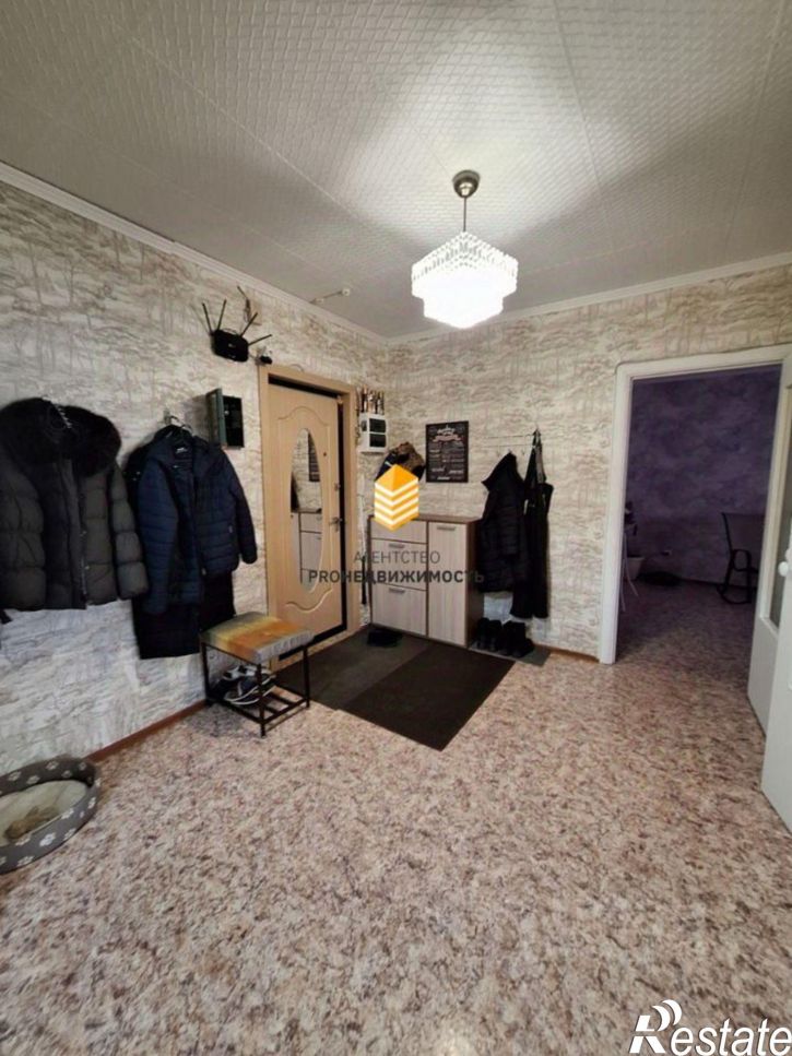 3-комн квартира ул Валерия Лесунова, 8,  д. 8