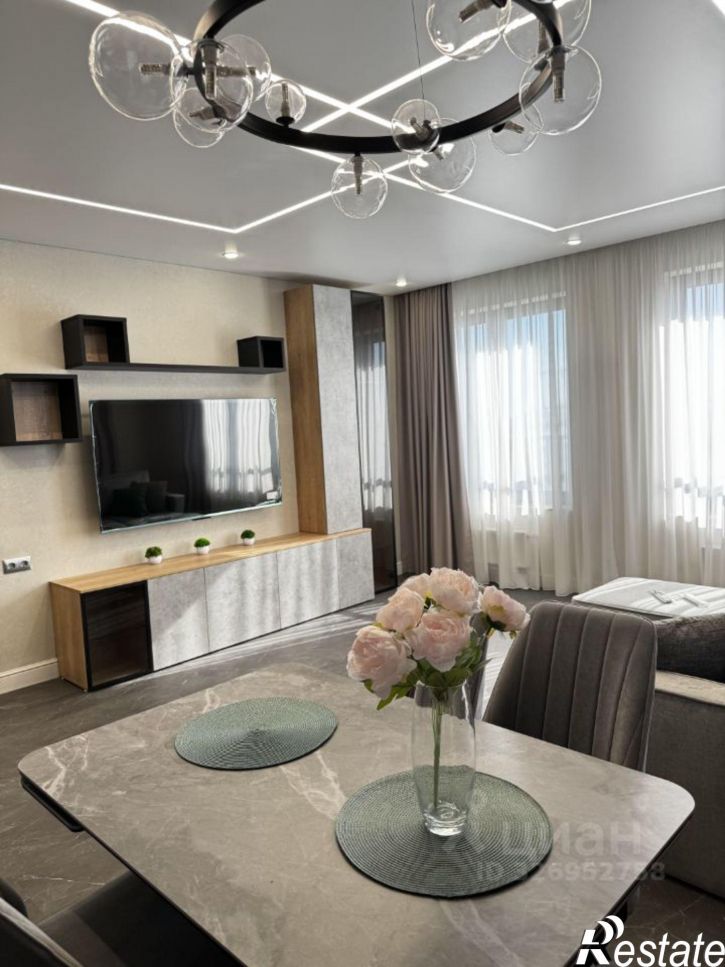 3-комн квартира улица Аксакова, 18,  д. 18