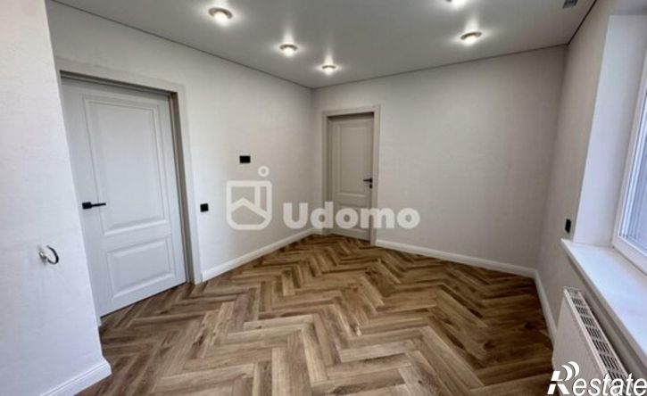 3-комн квартира Софьи Перовской улица, 22,  д. 22