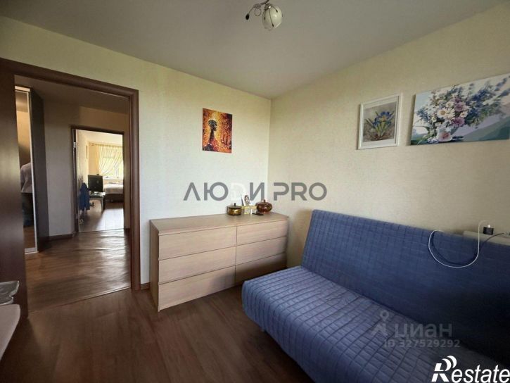 3-комн квартира пр-кт Октября, 180,  д. 180