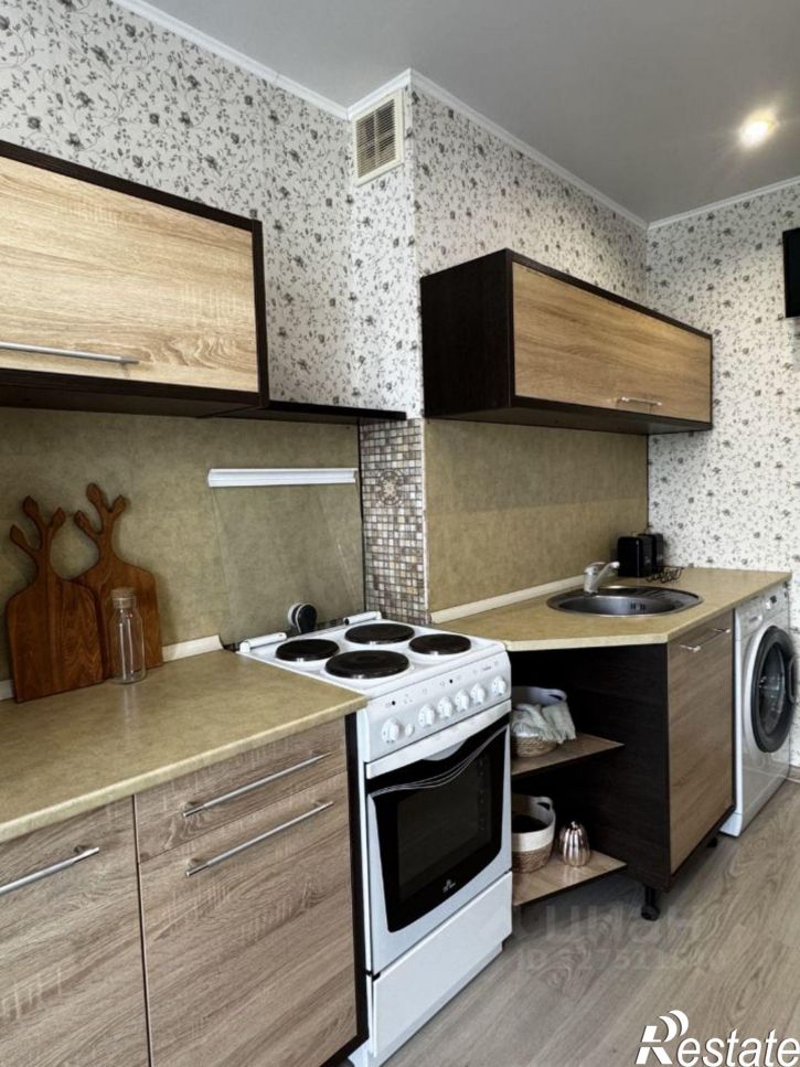 1-комн квартира ул Евгения Столярова, 4б,  д. 4б