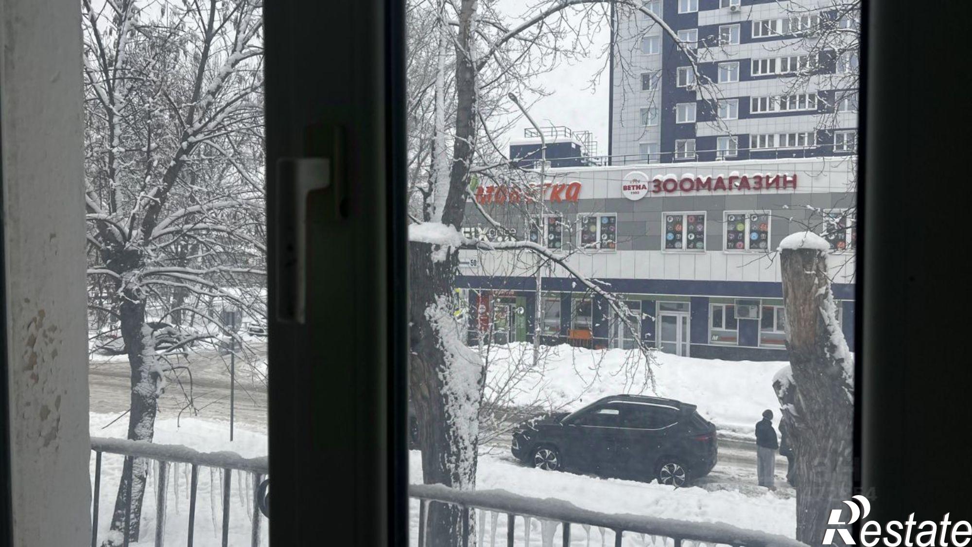 Купить комнату за 350 000 рублей на ул Кремлевская, 51