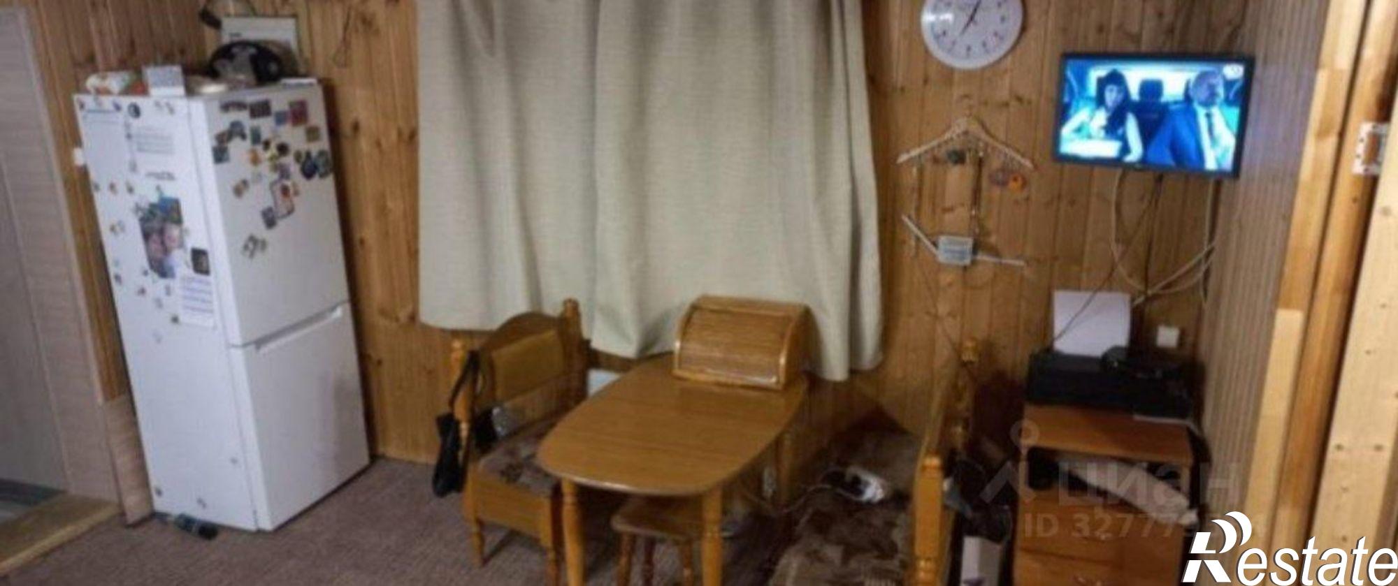 Купить дачу, дом, коттедж за 6 500 000 рублей на СНТ Дорожник, 27