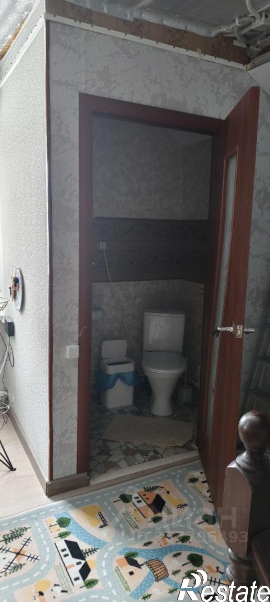 Купить дачу, дом, коттедж за 14 000 000 рублей на ул Парашютистов, 43а