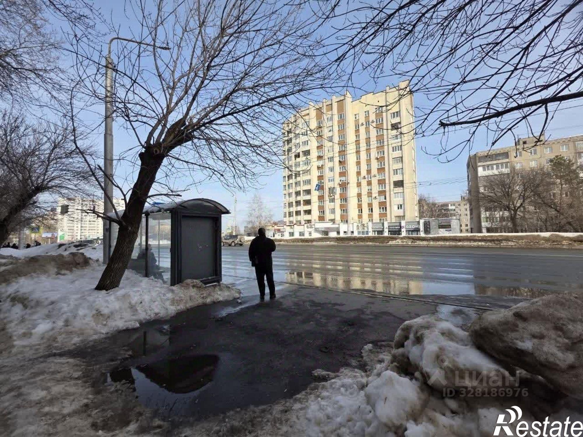 Купить офис, помещение под офис за 6 907 780 рублей на ул Российская, 76 1