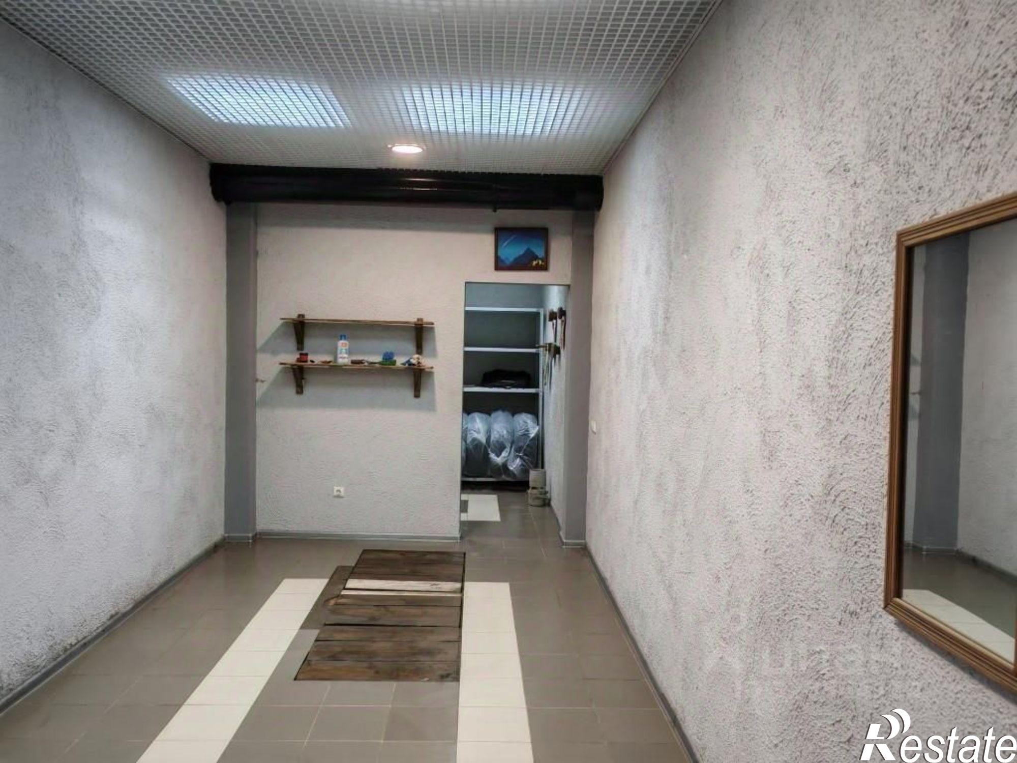 Купить гараж, место в паркинге за 3 599 020 рублей на ул Кольцевая, 5/1