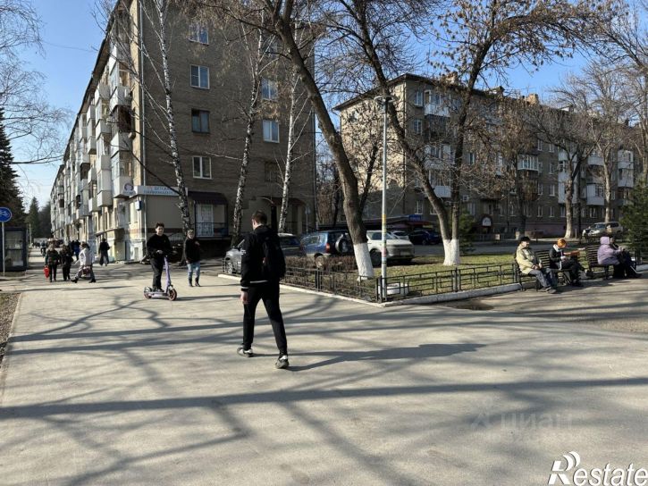Торговое помещение ул 40 лет Октября, 4а,  д. 4а