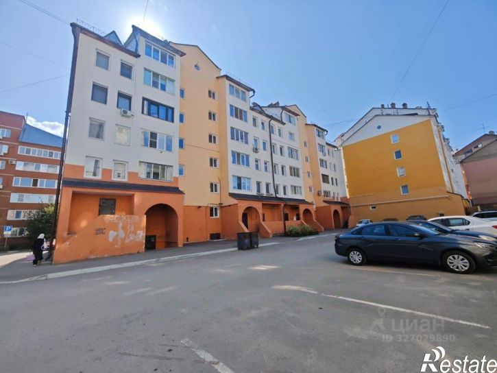 4-комн квартира улица Маршала Жукова, 2/6,  д. 2/6