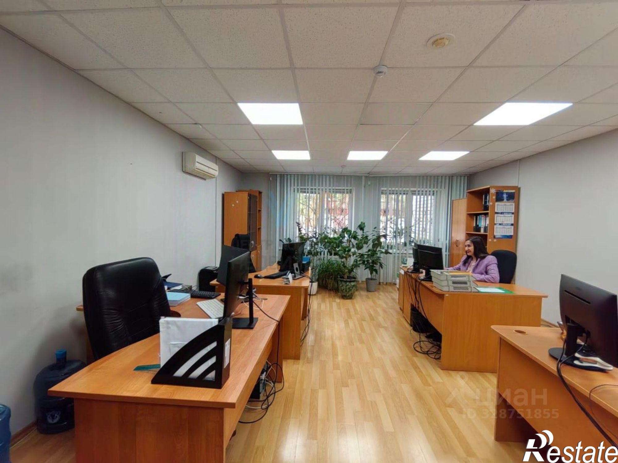 Сдать офис, помещение под офис за 823 650 рублей на пр-кт Октября, 43/5