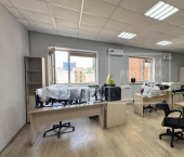 офис 220 кв м, этаж 3/4 Пархоменко улица, д.133/1
