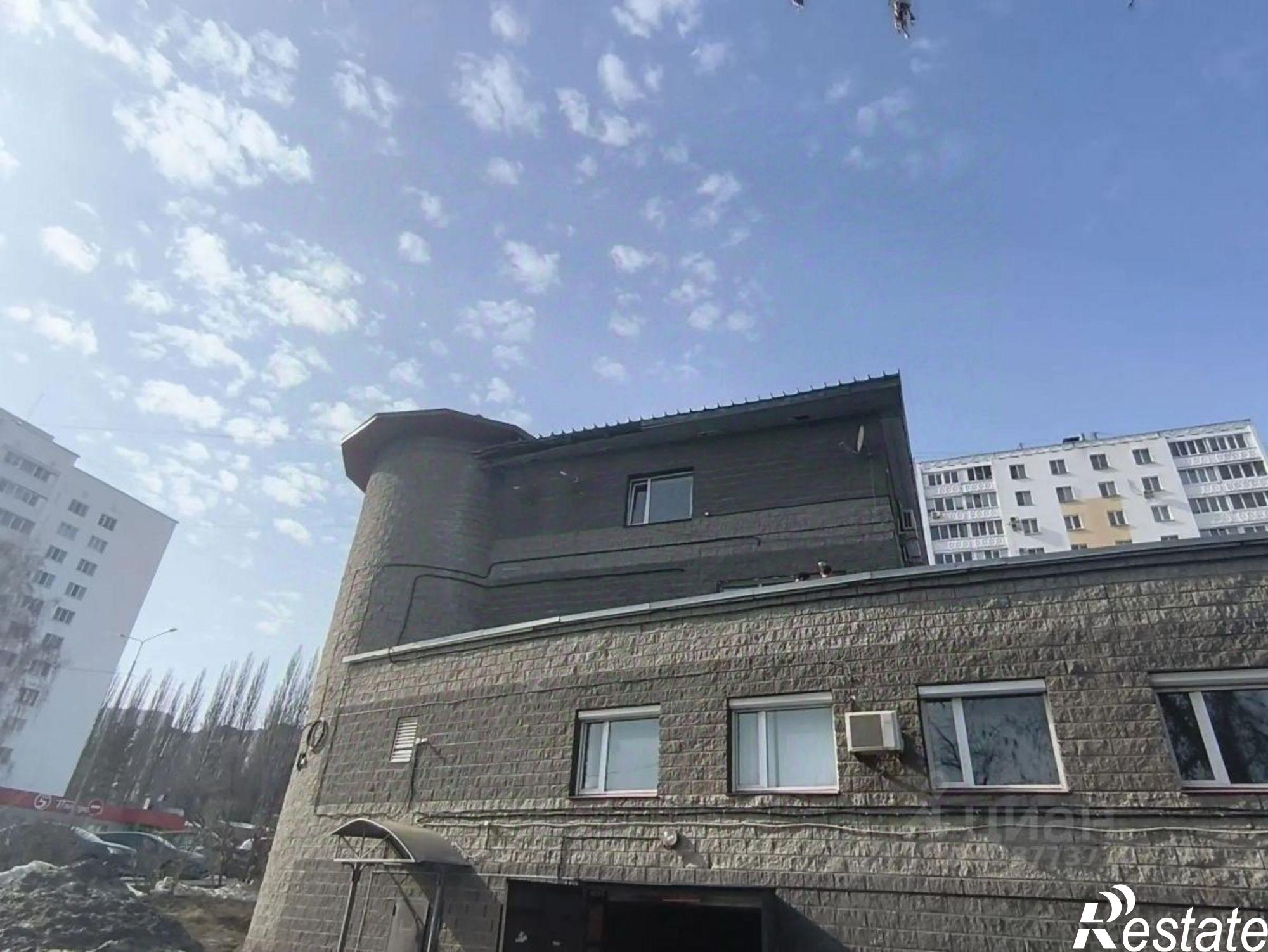Купить офис, помещение под офис за 20 580 000 рублей на Хадии Давлетшиной б-р, 23