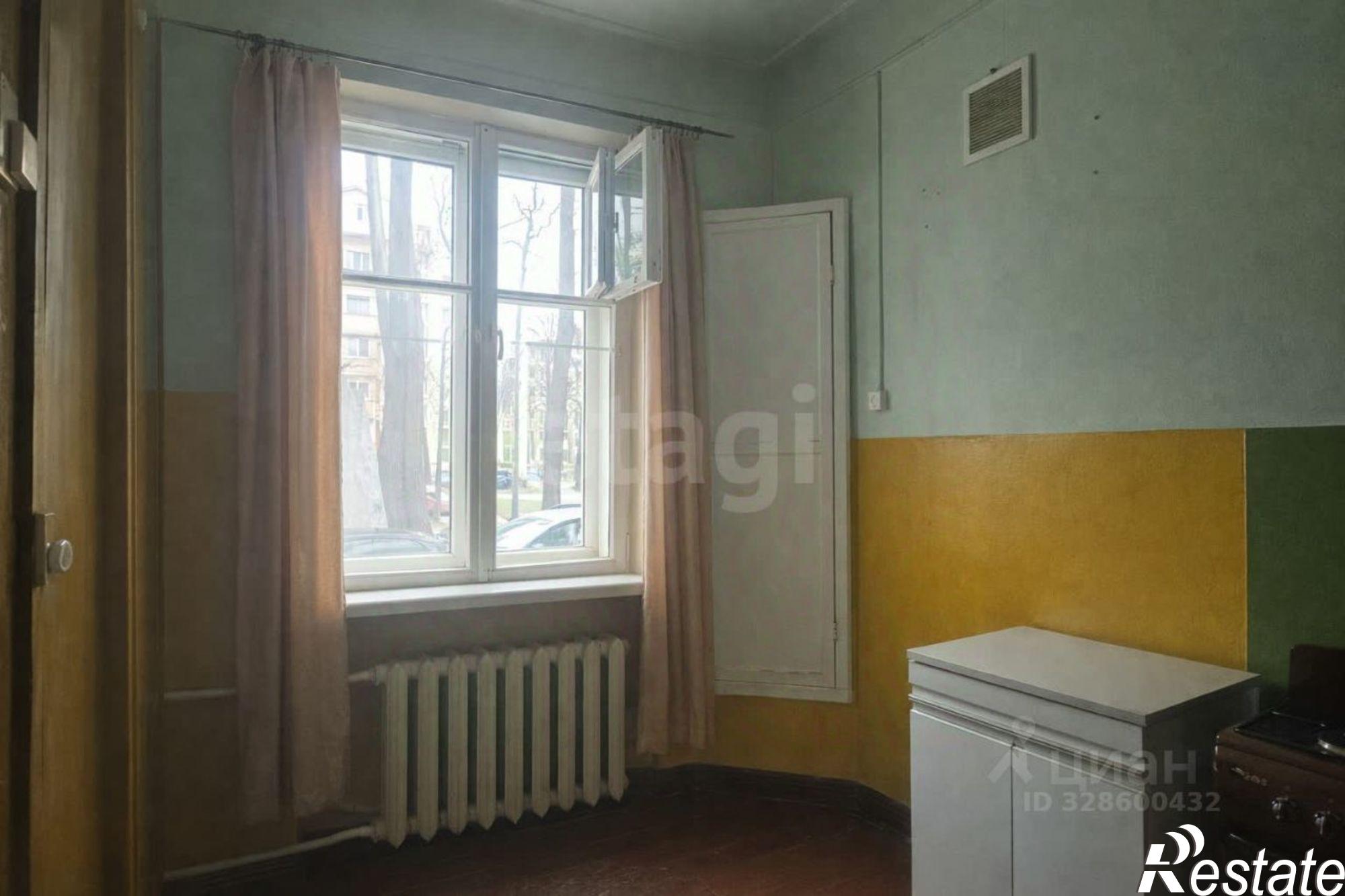 Купить комнату за 1 300 000 рублей на ул Льва Толстого, 1