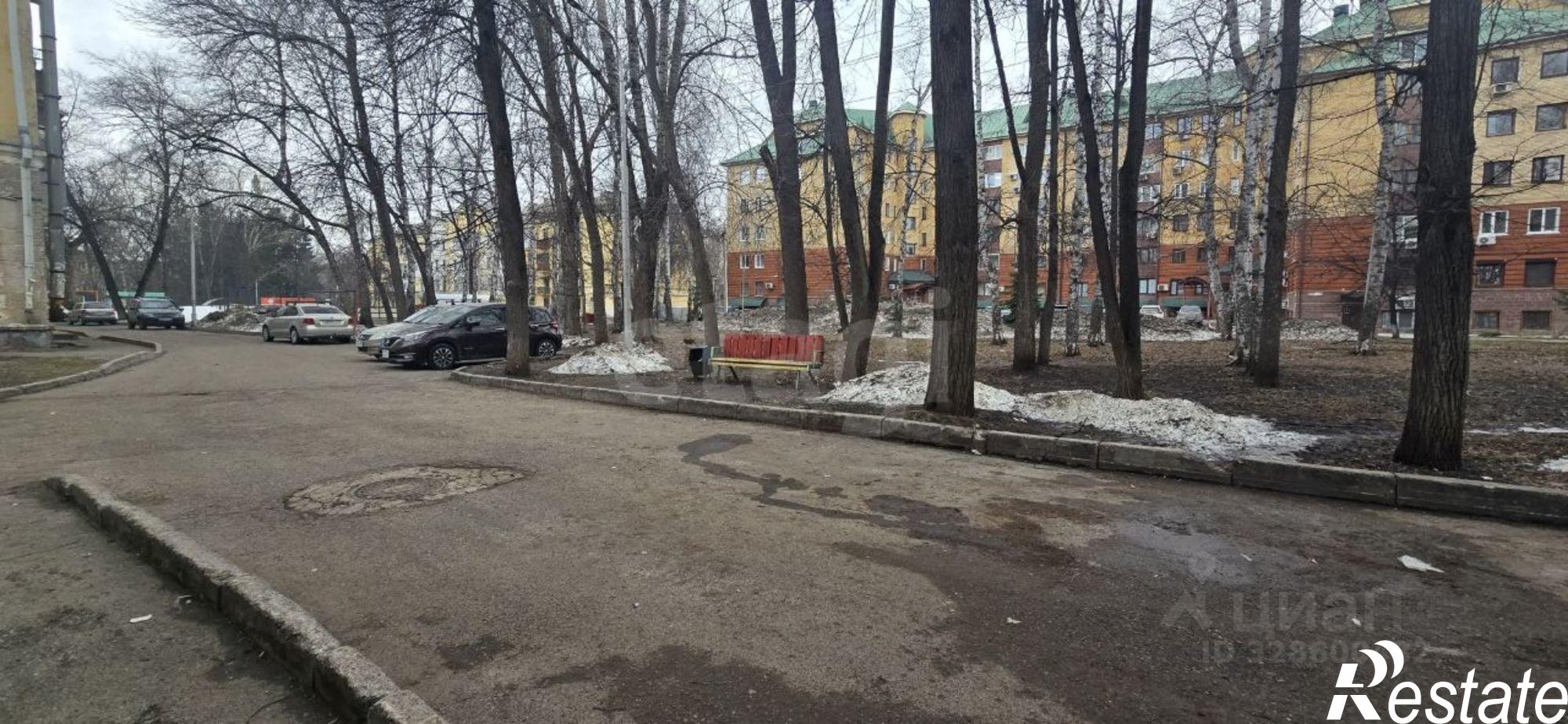 Купить комнату за 1 300 000 рублей на ул Льва Толстого, 1
