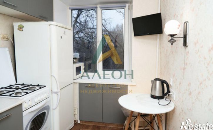 2-комн квартира улица Заки Валиди, 3,  д. 3