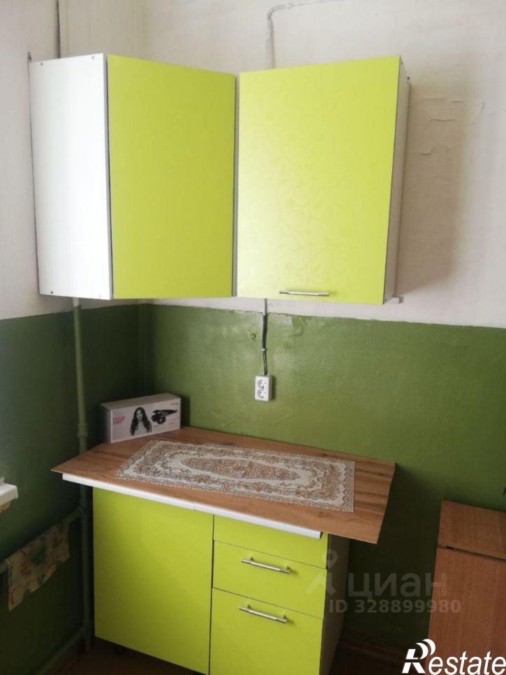 Комната ул Космонавтов, 14,  д. 14