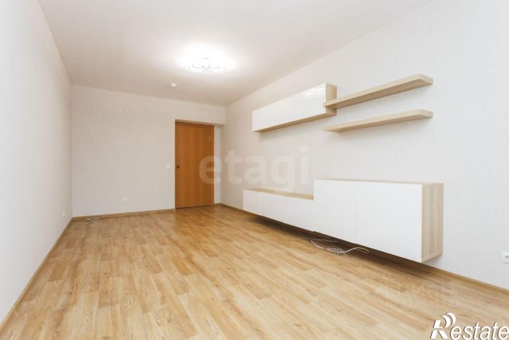 3-комн квартира ул Булата Имашева, 8,  д. 8
