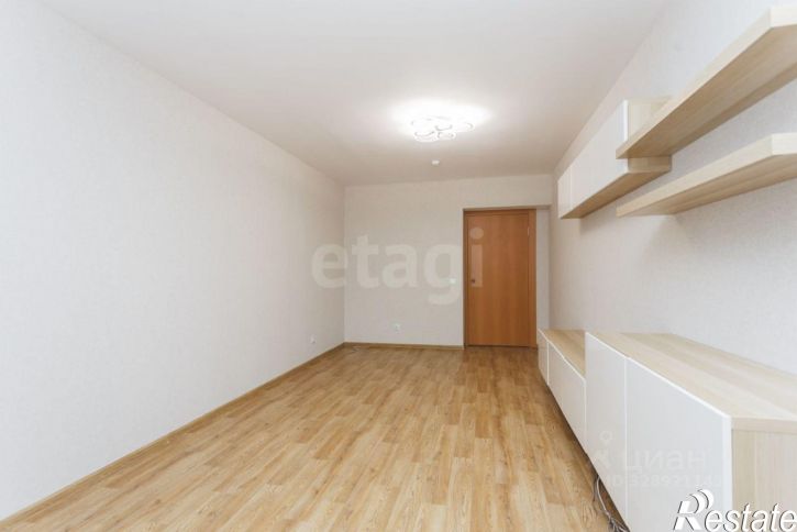 3-комн квартира ул Булата Имашева, 8,  д. 8
