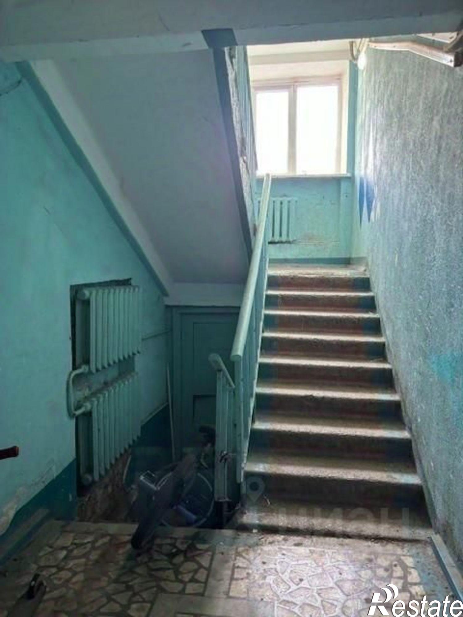 Купить комнату за 1 990 000 рублей на ул Братьев Кадомцевых, 12