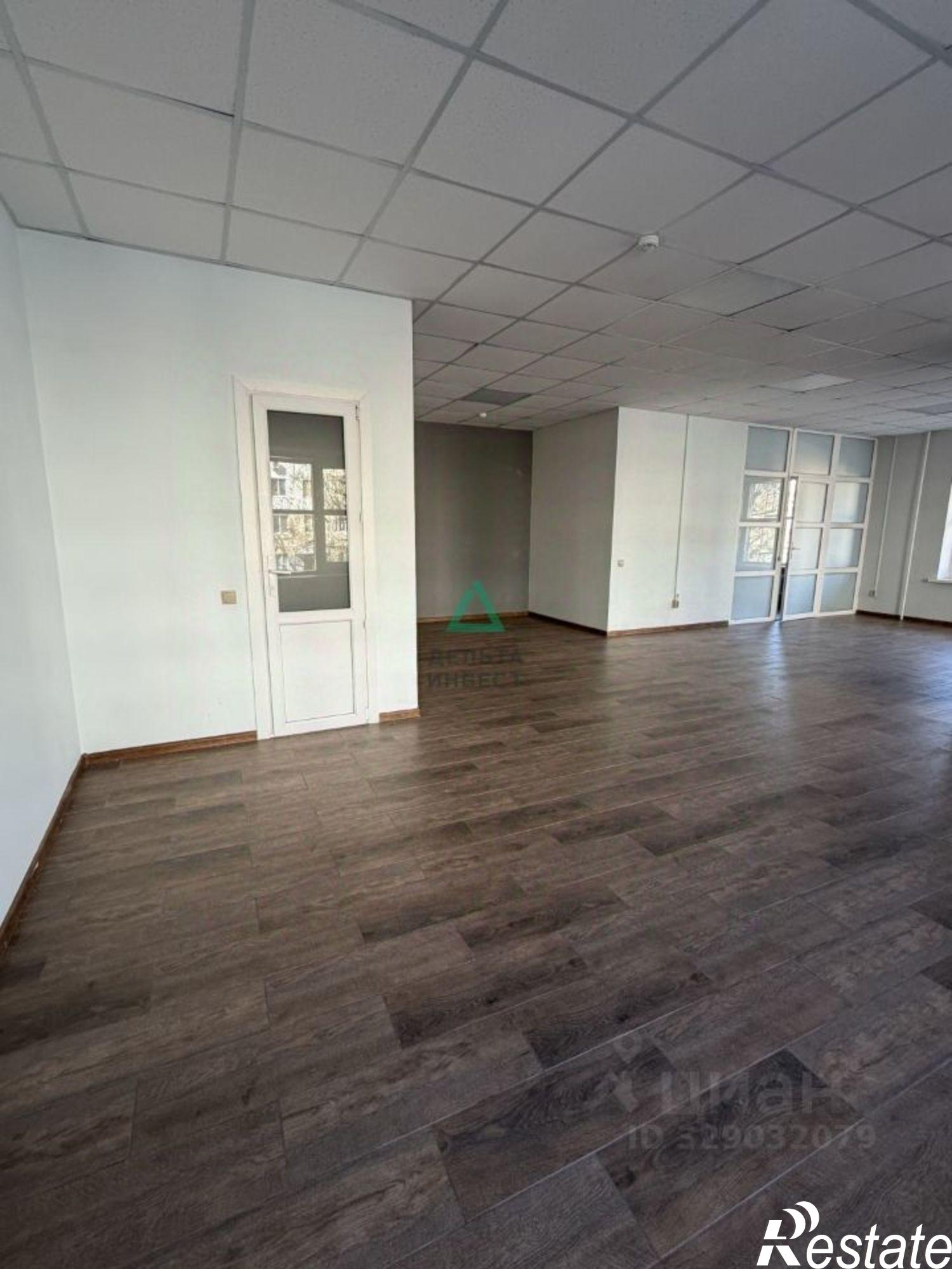 Купить офис, помещение под офис за 13 853 400 рублей на ул Гоголя, 79
