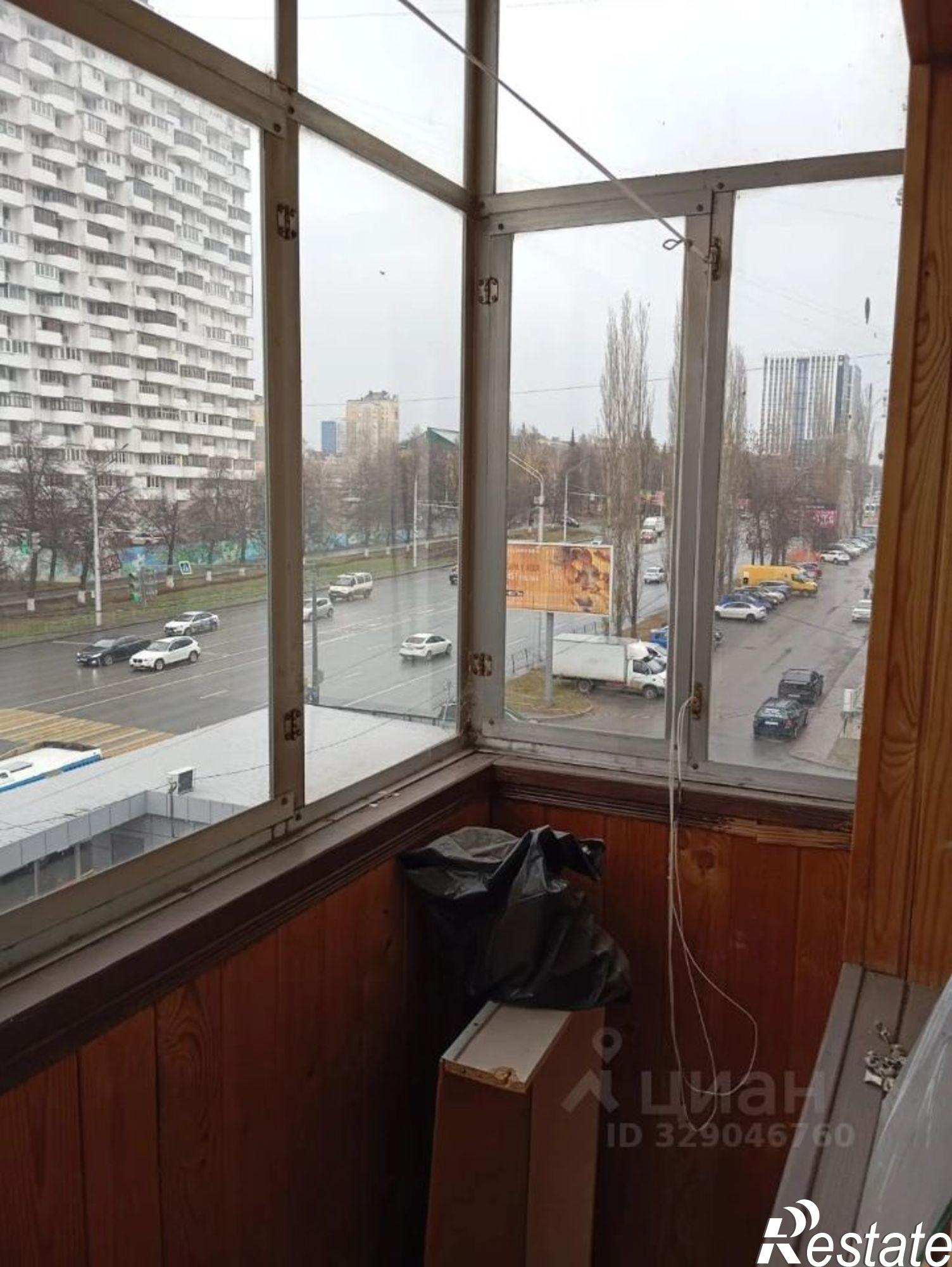 Сдать комнату за 10 000 рублей на пр-кт Октября, 74
