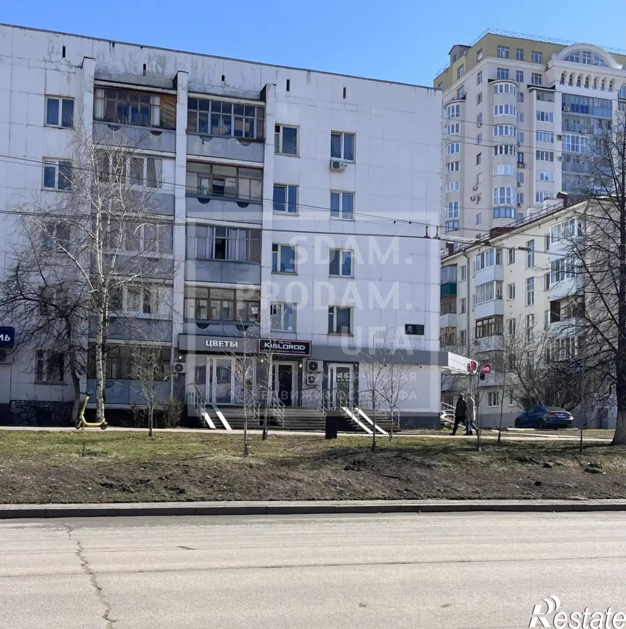 Сдать торговое помещение за 45 000 рублей на Гафури улица, д.48