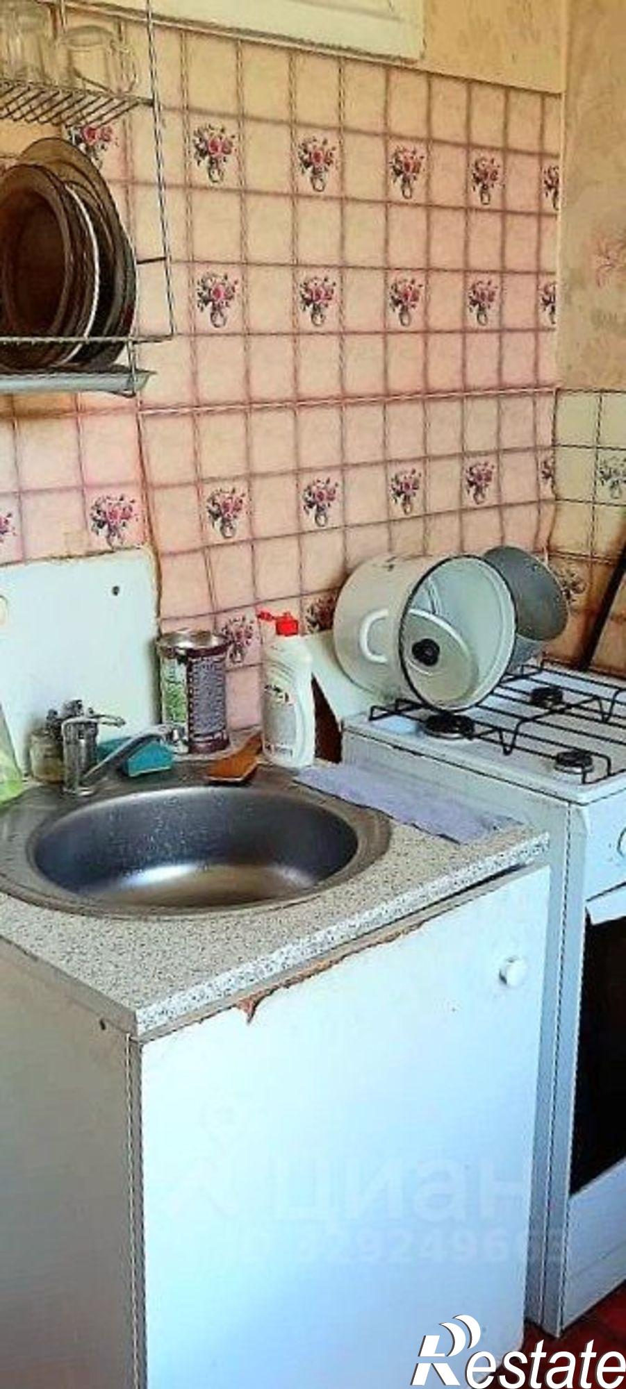 Сдать комнату за 10 000 рублей на ул 50 лет СССР, 31