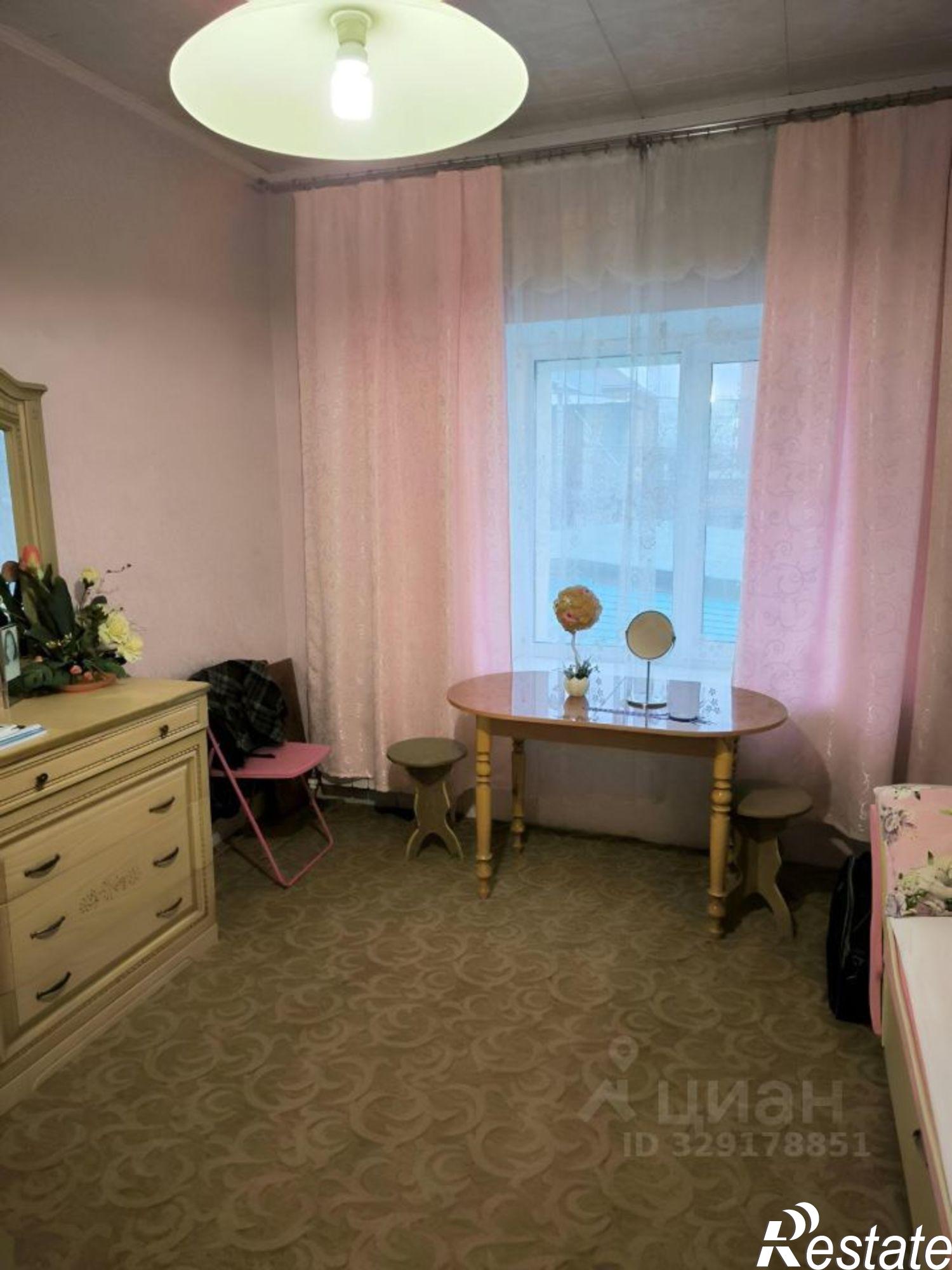 Купить дачу, дом, коттедж за 19 800 000 рублей на ул Первопроходцев, 54а
