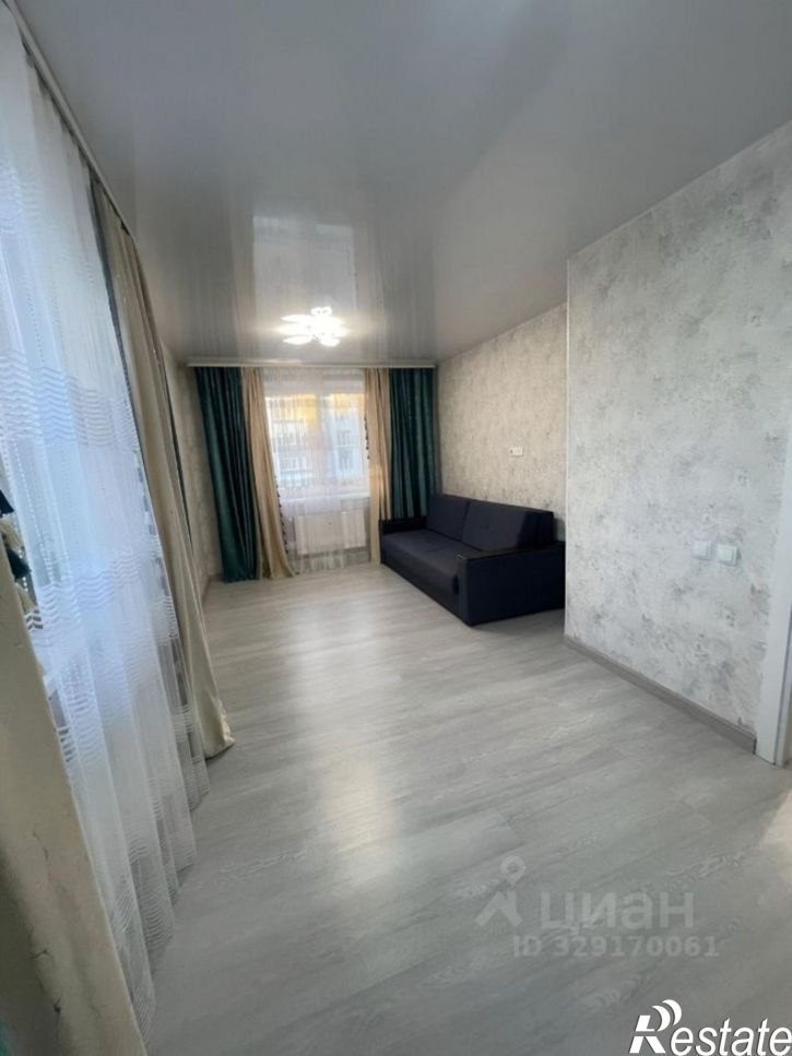 3-комн квартира улица Генерала Ишбулатова, 8,  д. 8