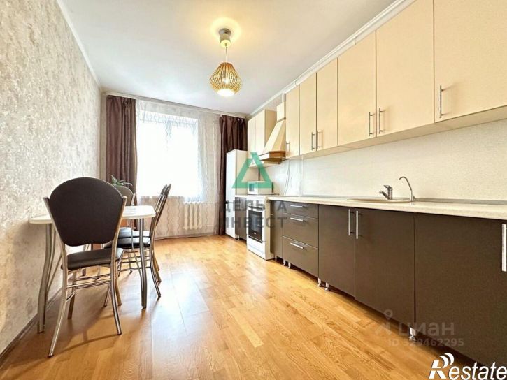 2-комн квартира улица Рихарда Зорге, 64,  д. 64