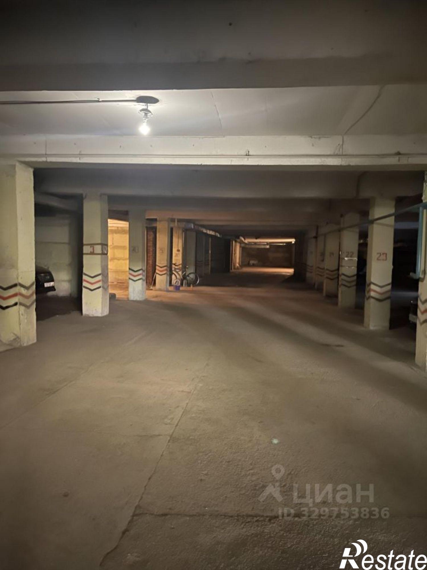 Купить гараж, место в паркинге за 550 000 рублей на Черниковская улица, 51