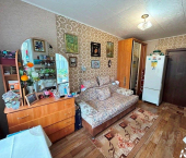 комната 91 кв м ул Адмирала Ушакова, 84