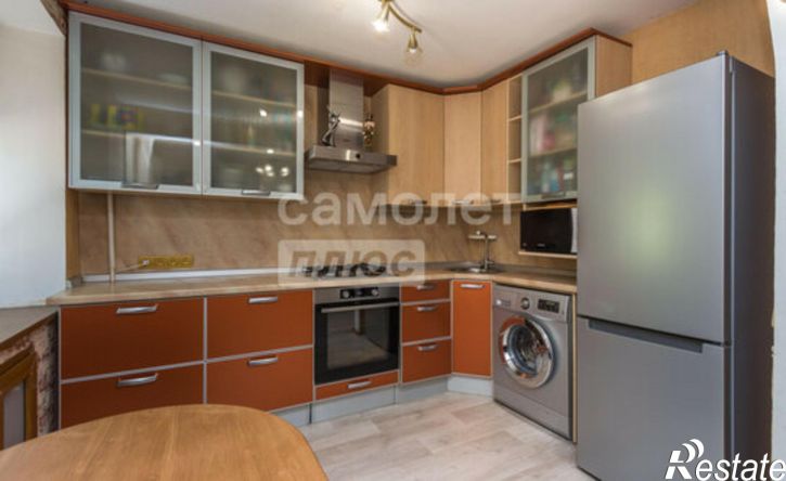 4-комн квартира ул Кирова, 39 1,  д. 39 1,  к. 1