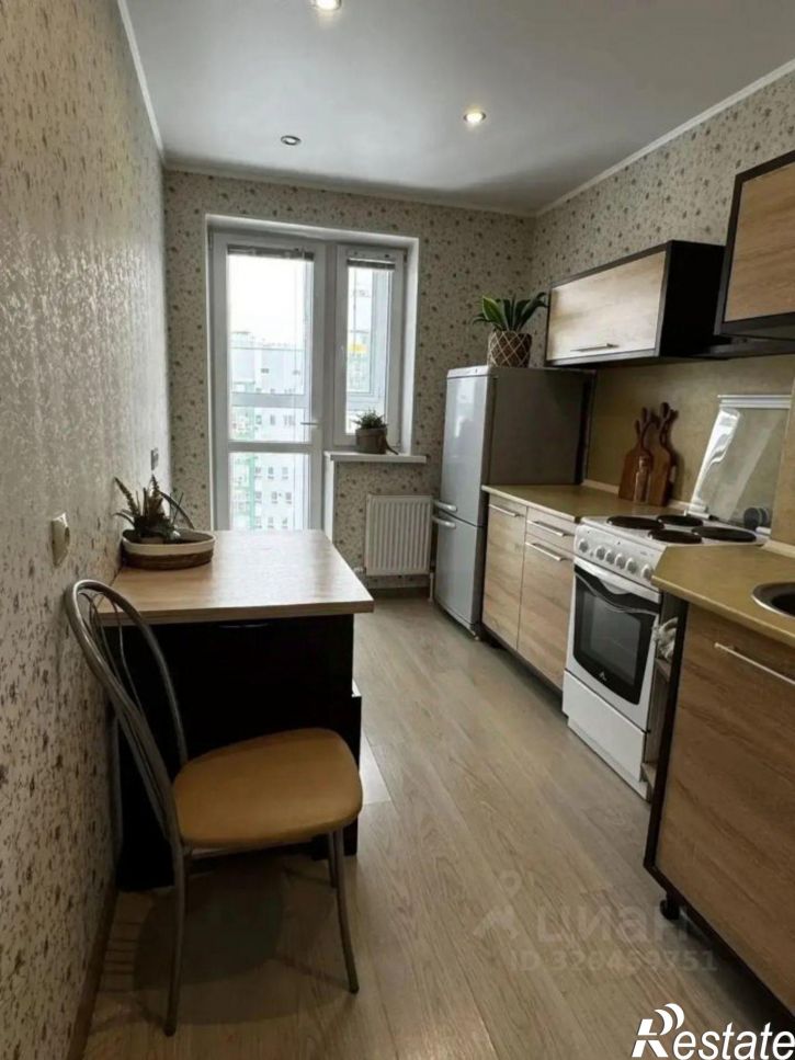 1-комн квартира улица Евгения Столярова, 4Б,  д. 4Б