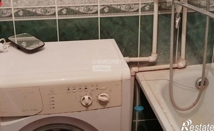 2-комн квартира улица Лесотехникума, 32/1,  д. 32/1