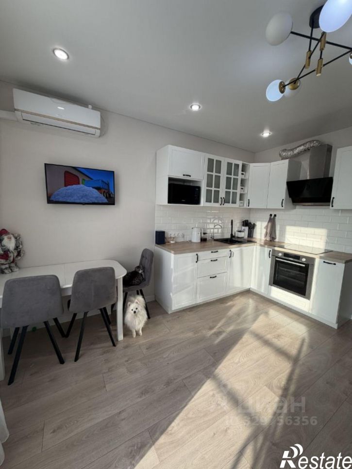 3-комн квартира улица Пархоменко, 156В,  д. 156В