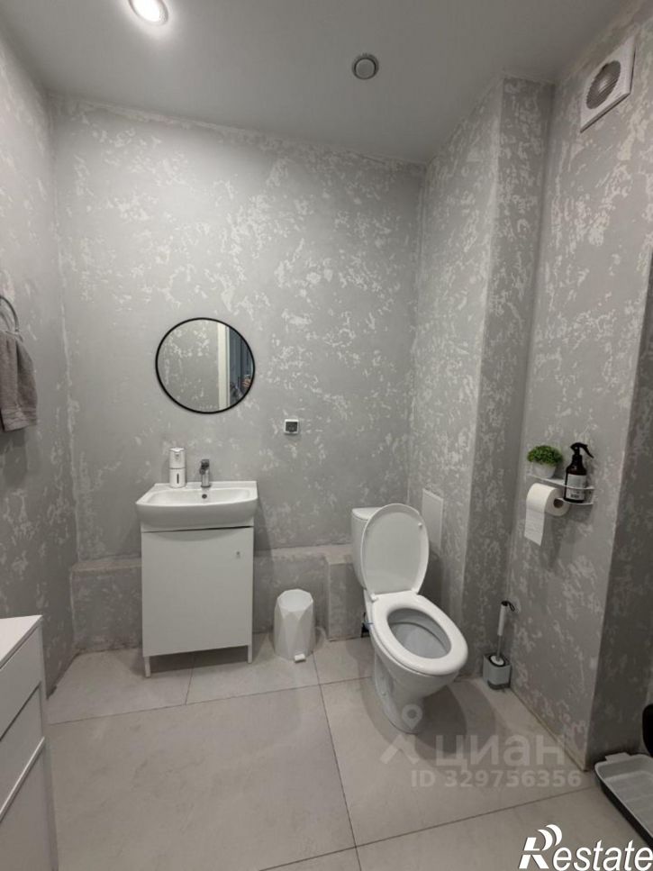 3-комн квартира улица Пархоменко, 156В,  д. 156В