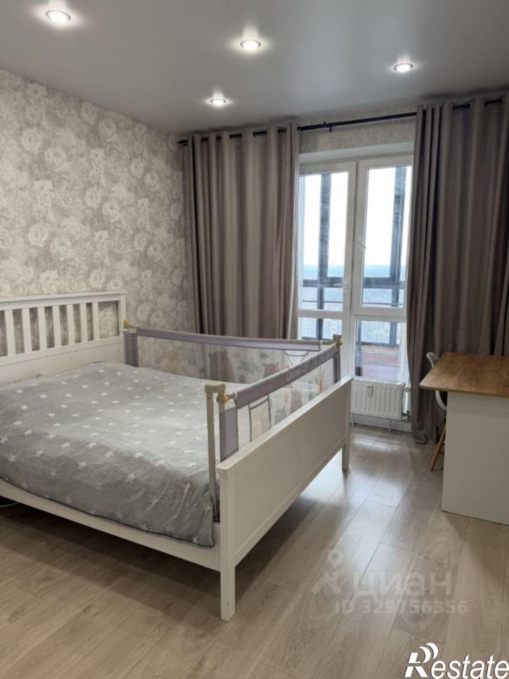 3-комн квартира улица Пархоменко, 156В,  д. 156В