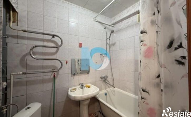 2-комн квартира Краснодонская улица, 28,  д. 28