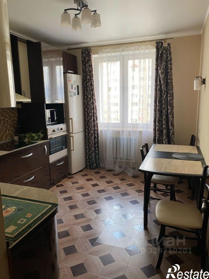 2-комн квартира Российская улица, 60,  д. 60