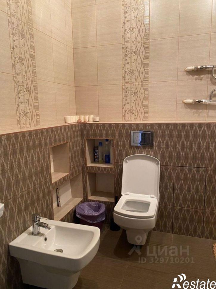 2-комн квартира Российская улица, 60,  д. 60