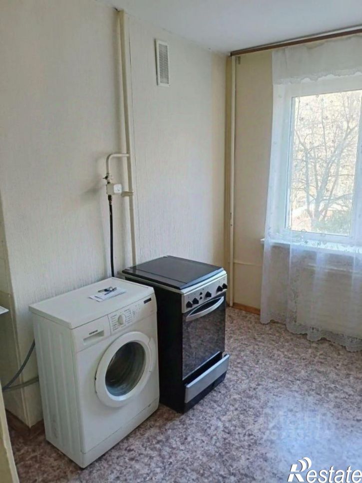 2-комн квартира Российская улица, 43/3,  д. 43/3