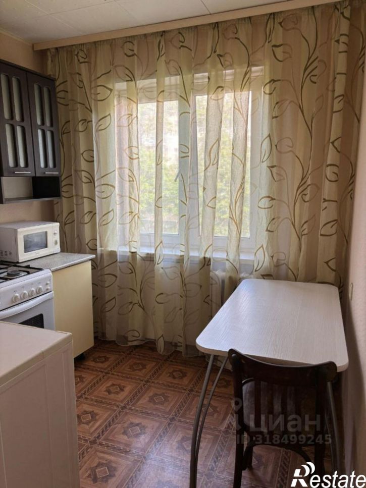 2-комн квартира пр-кт Октября, 93/2,  д. 93/2