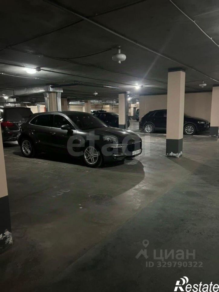 Гараж/парковка улица Кирова, 27,  д. 27
