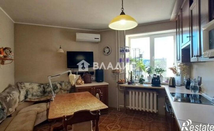 3-комн квартира пр-кт Октября, 43/5,  д. 43/5