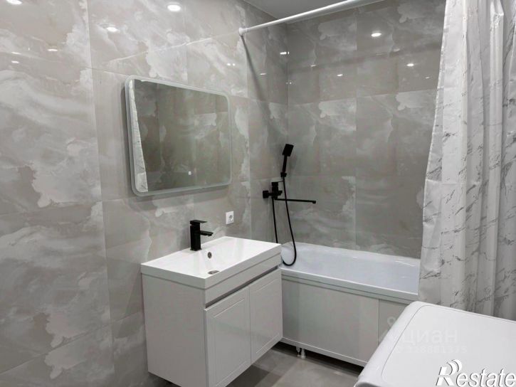 3-комн квартира Софьи Перовской улица, 22,  д. 22