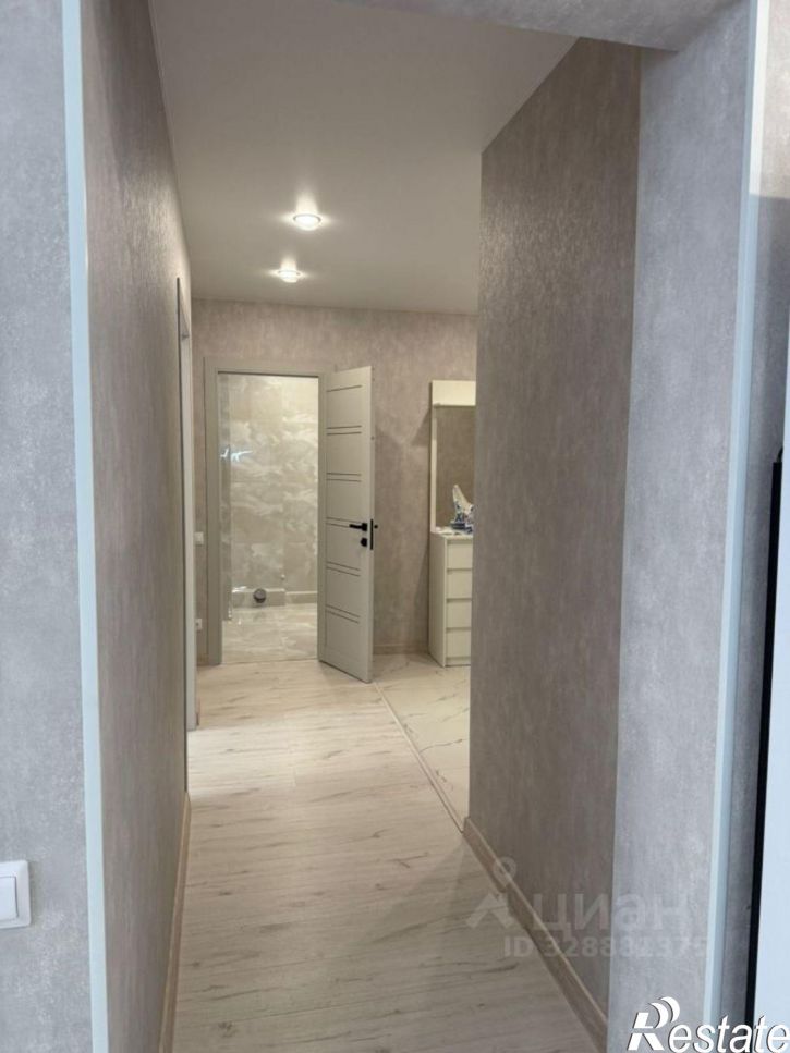 3-комн квартира Софьи Перовской улица, 22,  д. 22