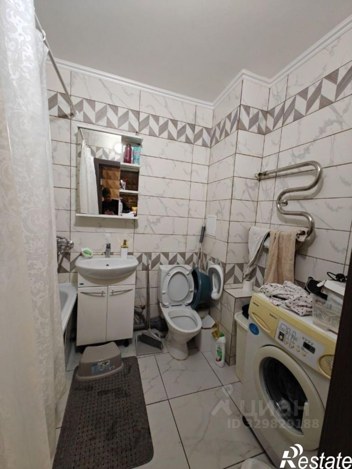 1-комн квартира ул Генерала Ишбулатова, 8/2,  д. 8/2